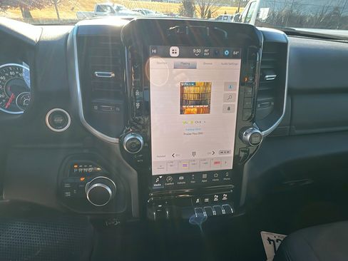 Used 2024 RAM 2500 Big Horn w/ Night Edition image 31