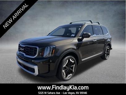 Used 2024 Kia Telluride S w/ S Sunroof Package