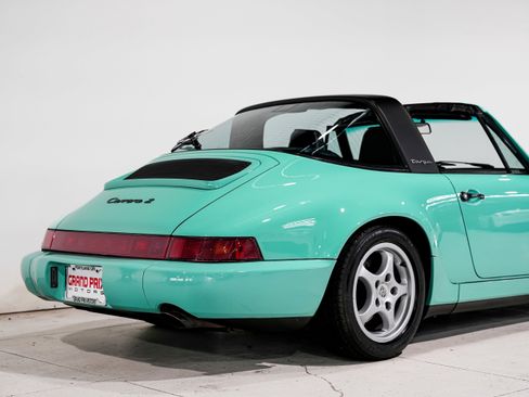 Used 1992 Porsche 911 Targa image 36