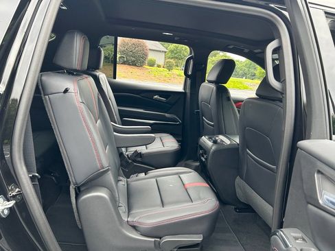 New 2026 Chevrolet Traverse RS FWD image 49