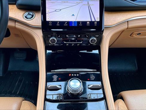 Used 2022 Jeep Grand Cherokee Summit image 15