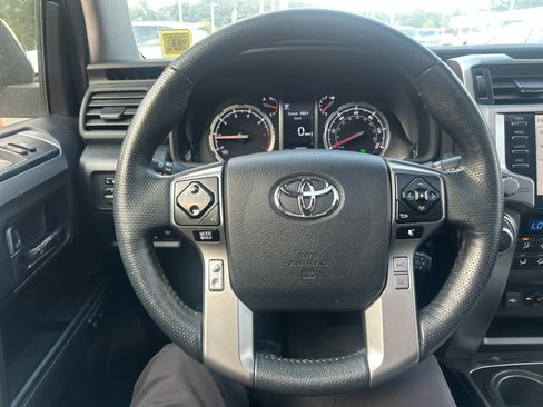Used 2024 Toyota 4Runner Limited AWD/4WD image 13
