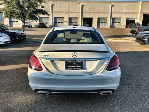 Used 2020 Mercedes-Benz C 300 Sedan image 7