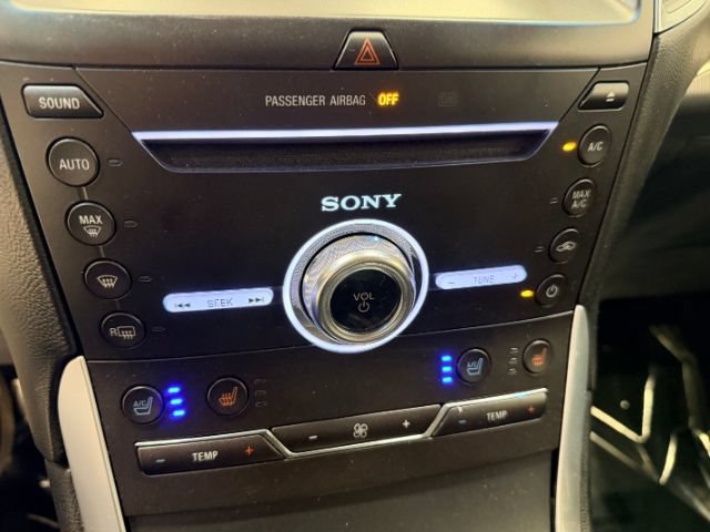 Used 2018 Ford Edge Titanium w/ Equipment Group 301A AWD/4WD image 44