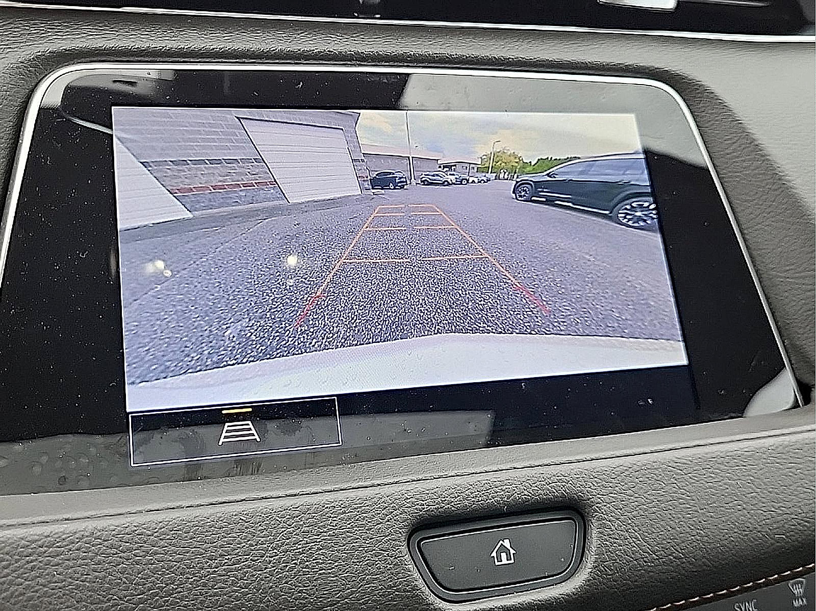 Used 2023 Cadillac XT4 Sport AWD/4WD image 23