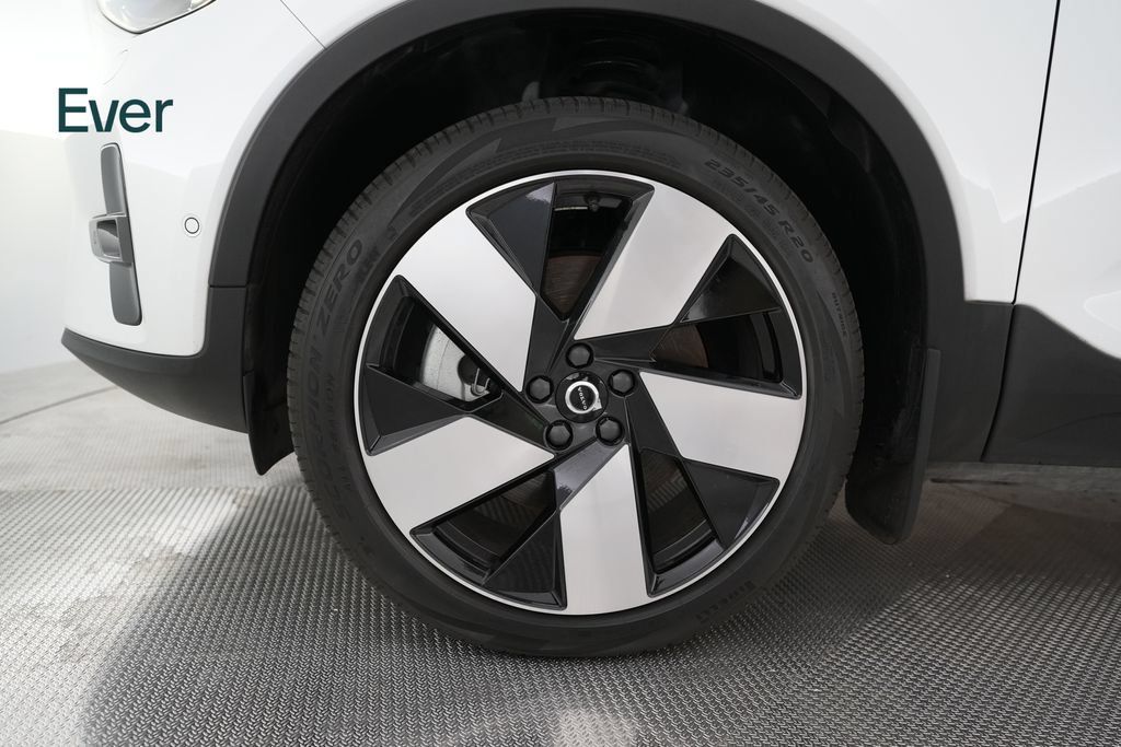 Used 2023 Volvo C40 P8 Recharge Ultimate AWD/4WD image 20