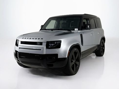 Used 2022 Land Rover Defender 110 X-Dynamic HSE AWD/4WD image 1
