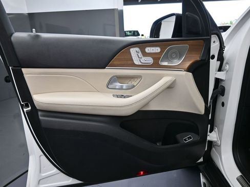 Used 2023 Mercedes-Benz GLE 450 4MATIC image 17