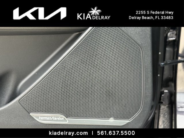 New 2026 Kia Sportage SX FWD image 17