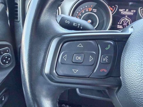 Used 2022 Jeep Wrangler Unlimited Sport AWD/4WD image 22