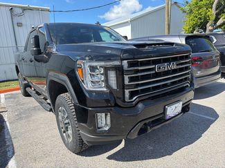 Used 2022 GMC Sierra 2500 AT4 w/ AT4 Preferred Package AWD/4WD video 2