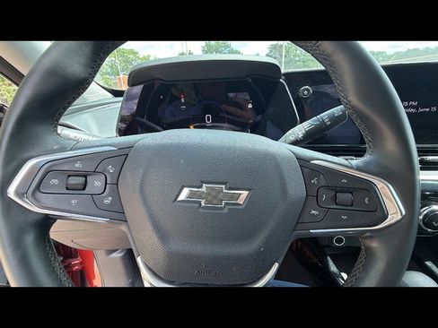 Used 2024 Chevrolet Trax ACTIV w/ Sunroof Package FWD image 12