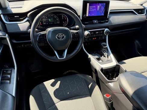 Certified 2024 Toyota RAV4 XLE w/ Convenience Package image 33