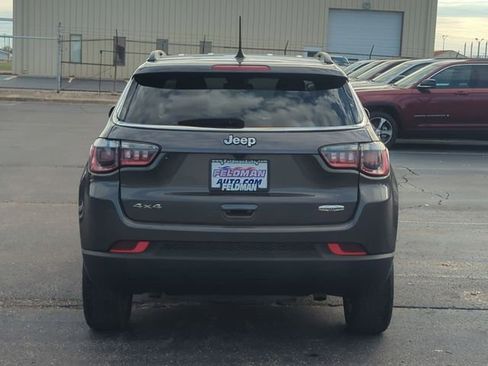 Used 2024 Jeep Compass Latitude image 12