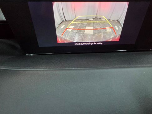Used 2021 MAZDA MAZDA3 s FWD image 25