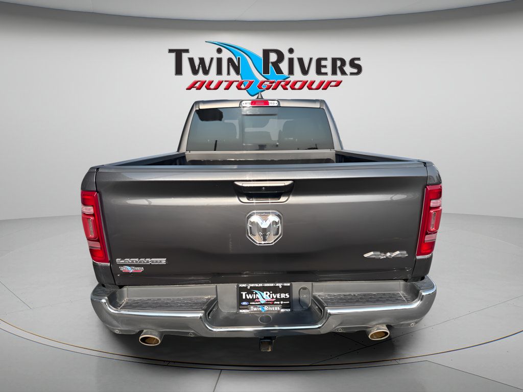 Used 2023 RAM 1500 Laramie AWD/4WD image 3