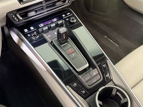 Used 2022 Porsche 911 Turbo S image 26