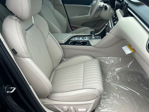 New 2026 Genesis G70 2.5T Prestige AWD/4WD image 13