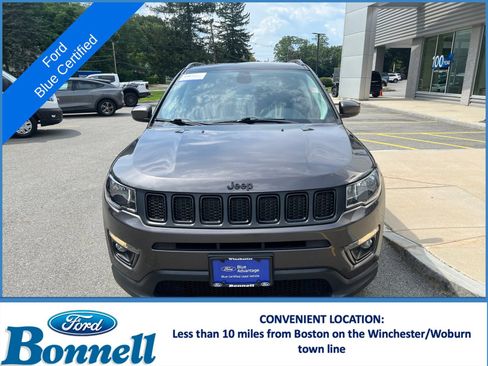 Used 2021 Jeep Compass Latitude w/ Sun and Sound Group AWD/4WD image 2