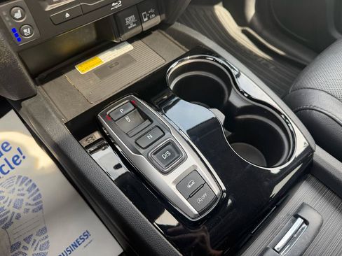 Used 2022 Honda Pilot Touring image 27