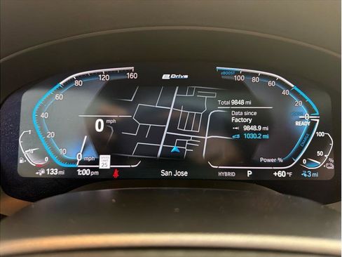 Used 2023 BMW 530e w/ Premium Package image 10