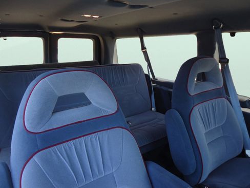 Used 1994 Ford E-350 and Econoline 350 Chateau RWD image 25