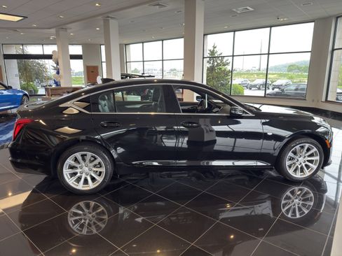 Certified 2023 Cadillac CT5 Luxury w/ Cold Weather Package AWD/4WD image 7