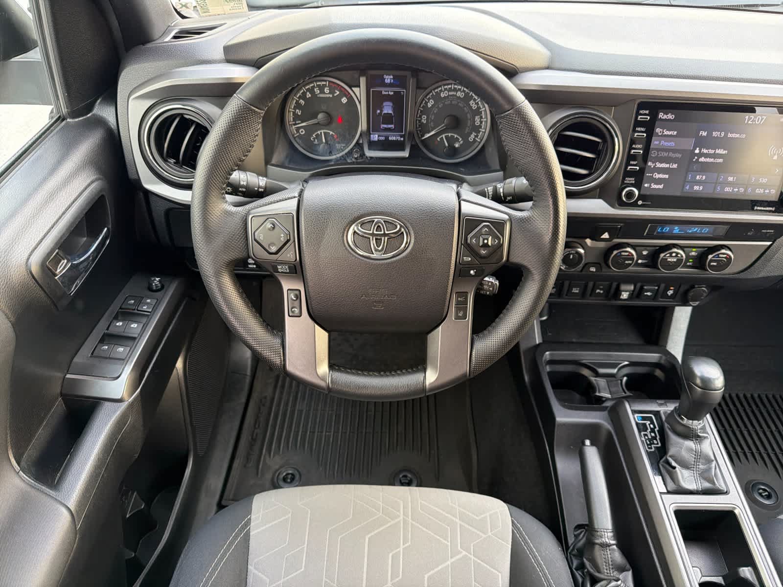 Used 2021 Toyota Tacoma TRD Off-Road w/ Technology Package AWD/4WD image 14