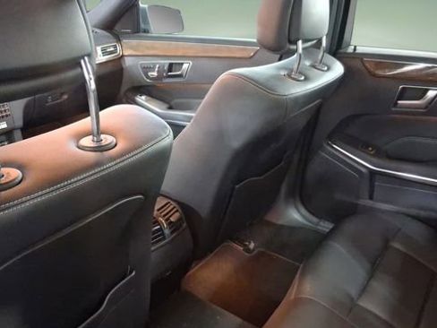 Used 2015 Mercedes-Benz E 350 4MATIC Sedan image 24