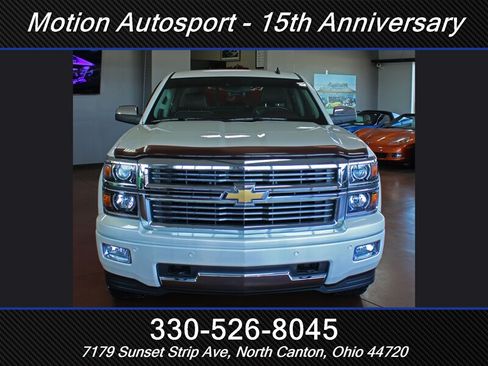 Used 2014 Chevrolet Silverado 1500 High Country w/ High Country Premium Package AWD/4WD image 4