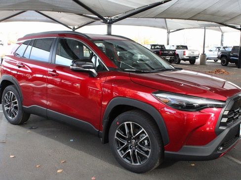 New 2026 Toyota Corolla Cross XLE image 12