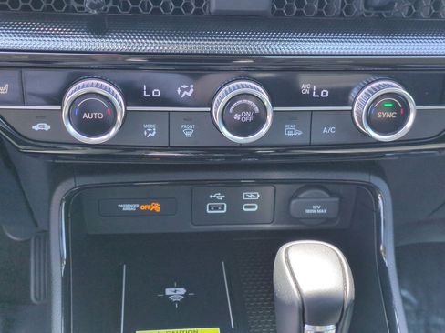 Used 2025 Honda CR-V EX-L image 24