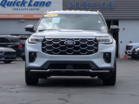 Certified 2026 Ford Explorer Platinum w/ LUX Leather Package AWD/4WD image 2