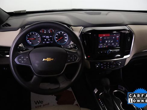 Used 2022 Chevrolet Traverse LS AWD/4WD image 16