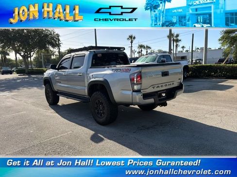 Used 2023 Toyota Tacoma TRD Off-Road w/ TRD Premium Off Road Package AWD/4WD image 7