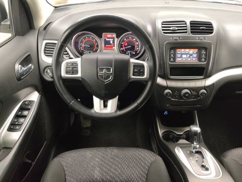 Used 2017 Dodge Journey SXT w/ Comfort/Convenience Group AWD/4WD image 22