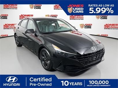 Certified 2022 Hyundai Elantra SEL