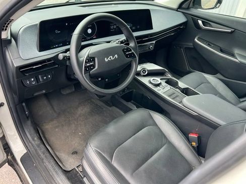 Used 2022 Kia EV6 Wind AWD/4WD image 11