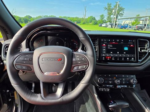 Used 2025 Dodge Durango GT AWD/4WD image 15