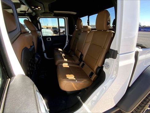 Used 2020 Jeep Gladiator Rubicon image 21