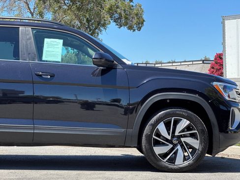 Used 2026 Volkswagen Atlas SE AWD/4WD image 35