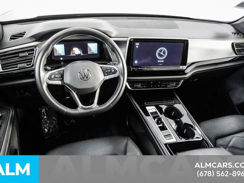 Used 2024 Volkswagen Atlas Cross Sport SE image 22
