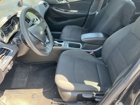 Used 2016 Chevrolet Cruze LT FWD image 9