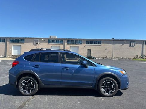 Used 2014 Subaru Crosstrek 2.0i Limited AWD/4WD image 4