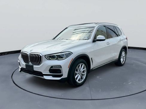 Used 2019 BMW X5 xDrive40i w/ Executive Package AWD/4WD image 7
