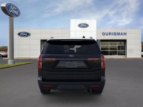 New 2026 Ford Expedition Tremor image 6