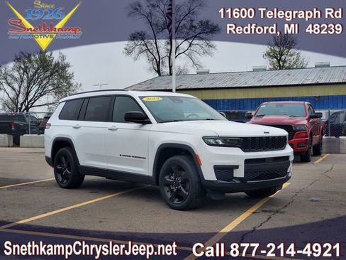 Certified 2023 Jeep Grand Cherokee L Laredo AWD/4WD image 1