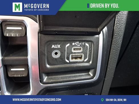 Used 2020 Jeep Gladiator Rubicon w/ Dual Top Group AWD/4WD image 33