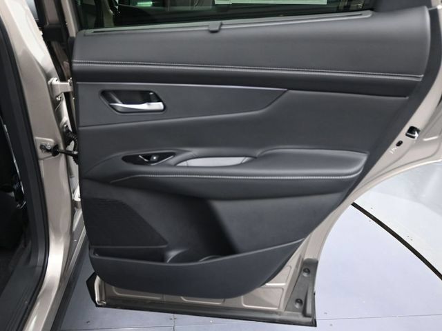 New 2026 Nissan Murano Platinum w/ Cargo Package AWD/4WD image 31