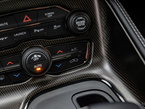 Used 2022 Dodge Challenger SRT Hellcat image 79